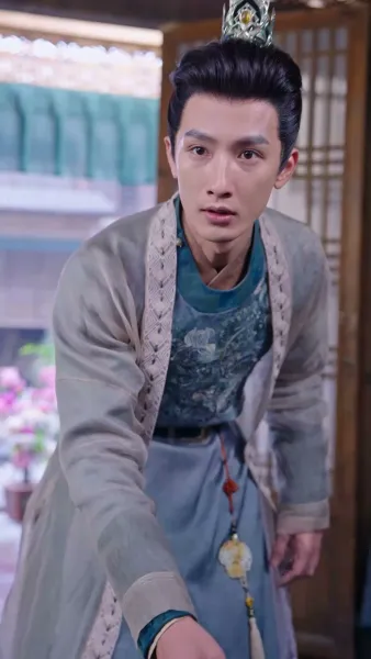 พี่สะใภ้หนุนข้าสู่ความรุ่งโรจน์