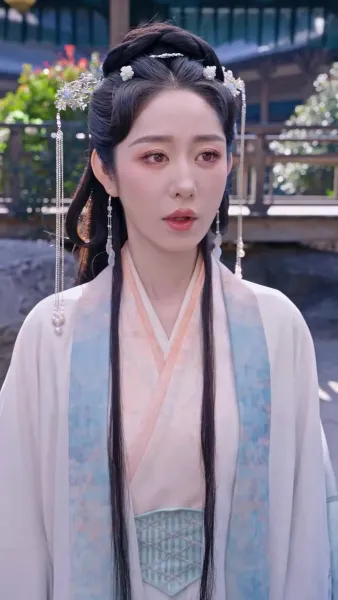 พี่สะใภ้หนุนข้าสู่ความรุ่งโรจน์