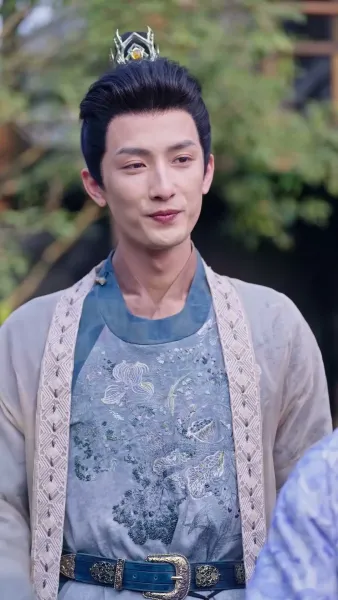 พี่สะใภ้หนุนข้าสู่ความรุ่งโรจน์