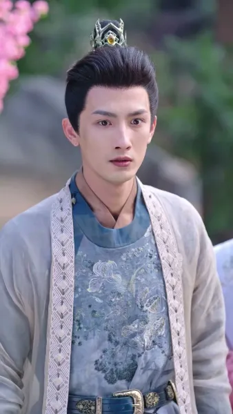 พี่สะใภ้หนุนข้าสู่ความรุ่งโรจน์