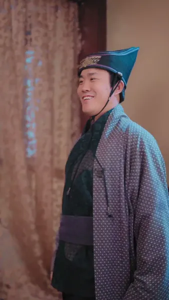 รายงานพระองค์, สมเด็จพระราชินีต้องการหย่า