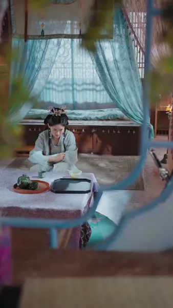 รายงานพระองค์, สมเด็จพระราชินีต้องการหย่า