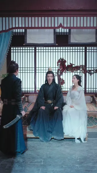 รายงานพระองค์, สมเด็จพระราชินีต้องการหย่า