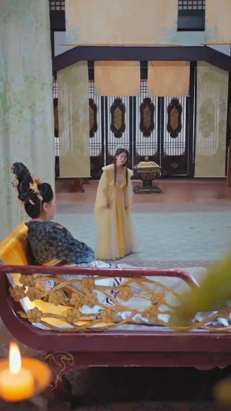 รายงานพระองค์, สมเด็จพระราชินีต้องการหย่า