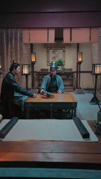 รายงานพระองค์, สมเด็จพระราชินีต้องการหย่า