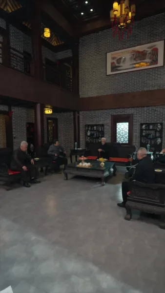 คุณชายสิบขวบ แต่เป็นบรรพบุรุษ