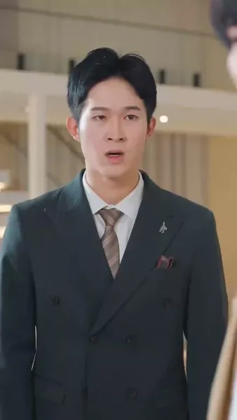 ใครคือคุณชายตัวจริง