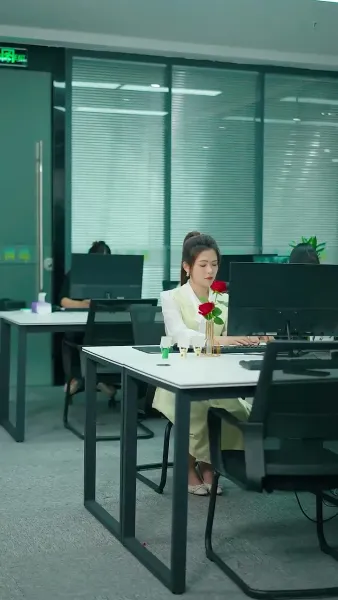 อุ้ยตาย! ได้ท่านประธาน/มาเป็นหวานใจ