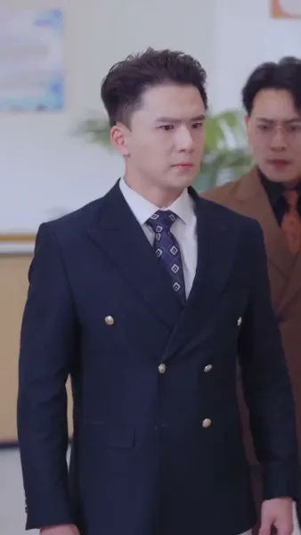 ภรรยาลับตระกูลดังลุกฮือ