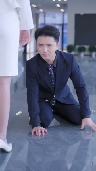 ภรรยาลับตระกูลดังลุกฮือ