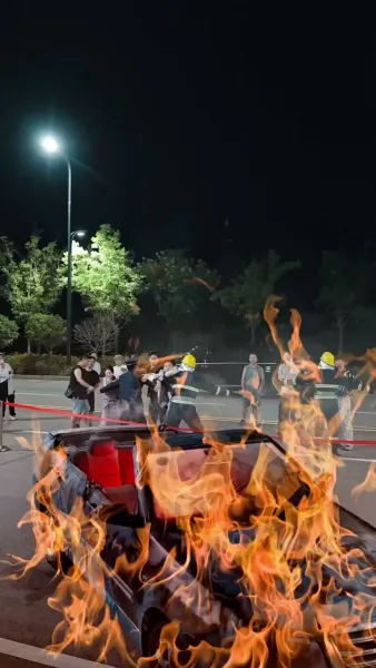 [พากย์ไทย] ล้างแค้นกลางงานแต่ง