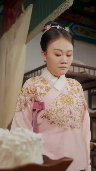 ข้าไม่อยากยุ่ง เรื่องในวัง