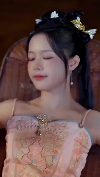 พระชายาวังเย็นผู้เก่งกาจ