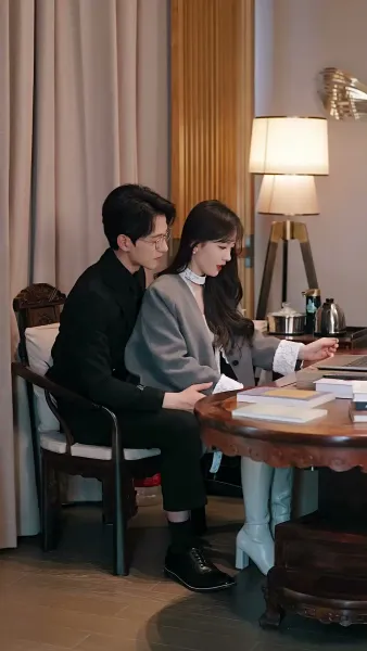 เสน่หาพรมแดง