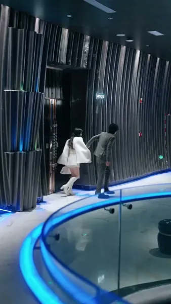 เสน่หาพรมแดง