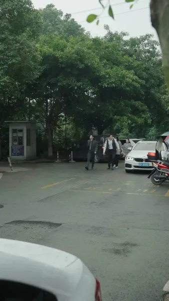 หาเรื่องเธอทำไมซะ