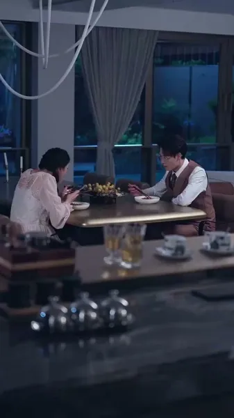 แสงจันทร์สีขาวกลับมามีชีวิตอีกครั้ง