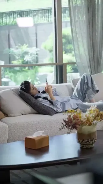 แสงจันทร์สีขาวกลับมามีชีวิตอีกครั้ง