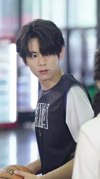 แสงจันทร์สีขาวกลับมามีชีวิตอีกครั้ง