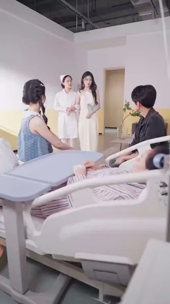 แสงจันทร์สีขาวกลับมามีชีวิตอีกครั้ง