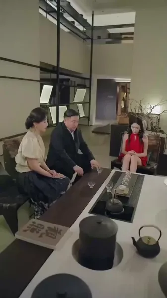 ราชินีแห่งการหลอกลวง