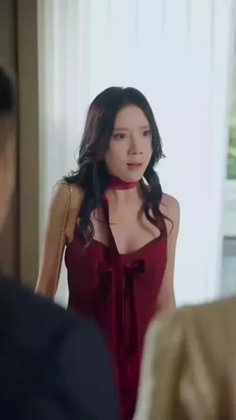 ราชินีแห่งการหลอกลวง