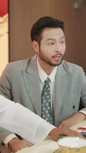 เชฟหลงยุค(พากย์เสียง)