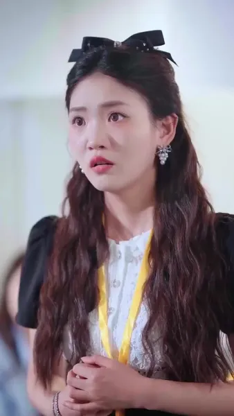 กุหลาบอาบโชค