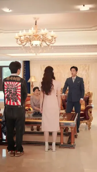 กุหลาบอาบโชค