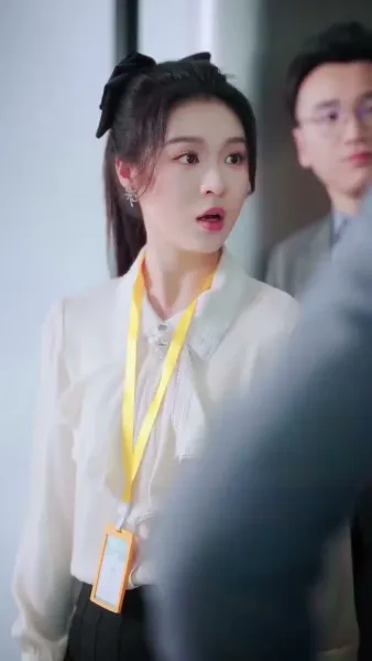 กุหลาบอาบโชค