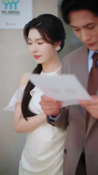 กุหลาบอาบโชค