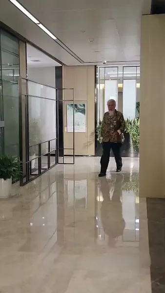 คุณหนูสายสตรอง