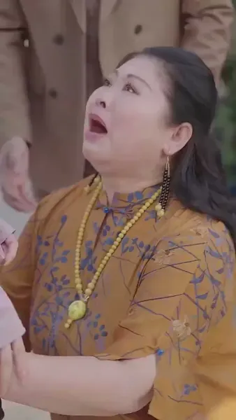 คุณหนูสายสตรอง