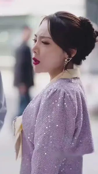 คุณหนูสายสตรอง