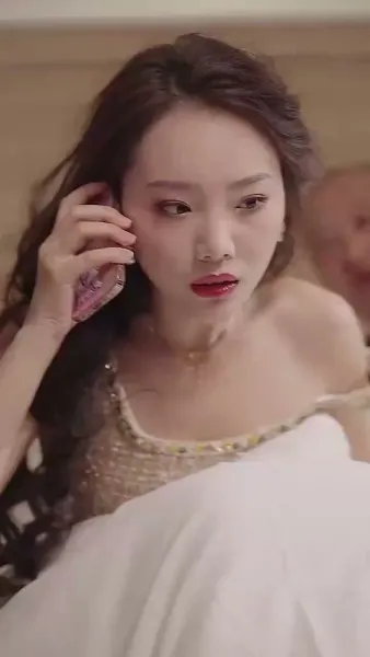 คุณหนูสายสตรอง