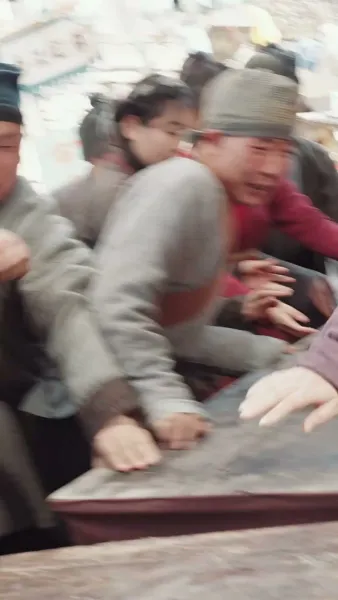 [พากย์ไทย]พระคุณบนบัลลังก์