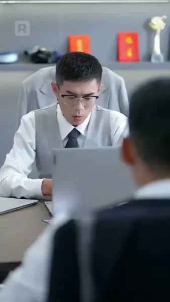 รักเจ็ดปี แค่เงาของคนตาย