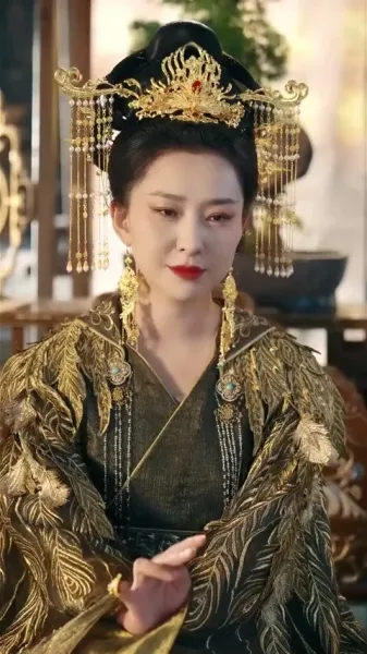 ความอัปยศในผ้าไหม