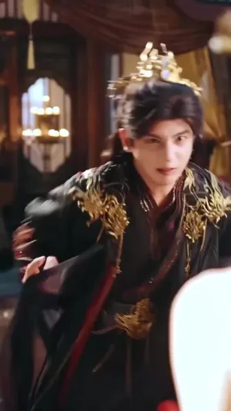 ความอัปยศในผ้าไหม