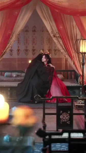 ความอัปยศในผ้าไหม