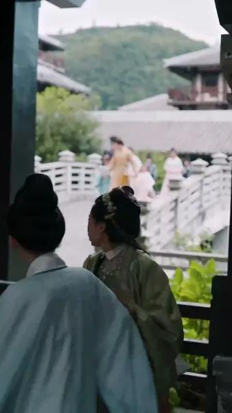 (พากย์เสียง) เมื่อบุปผาร่วงโรย