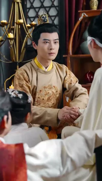 (พากย์เสียง) เมื่อบุปผาร่วงโรย