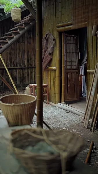 หงส์ลับฟ้าใต้หล้า