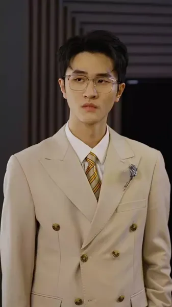 เส้นทางกลับสู่แสงจันทร์