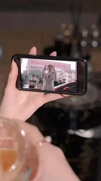 เส้นทางกลับสู่แสงจันทร์