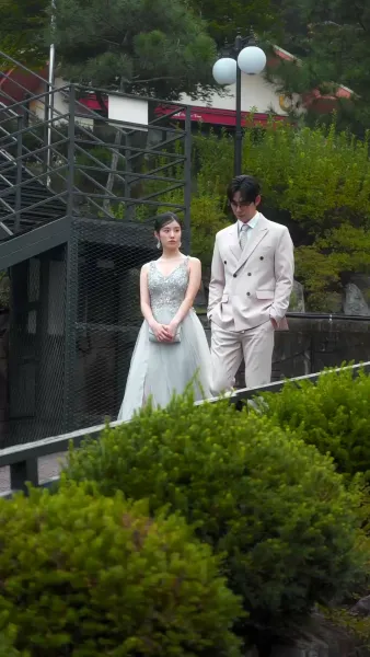 ร้อยล้านแลกใจ รุ่นพี่ที่รัก