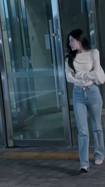 ร้อยล้านแลกใจ รุ่นพี่ที่รัก