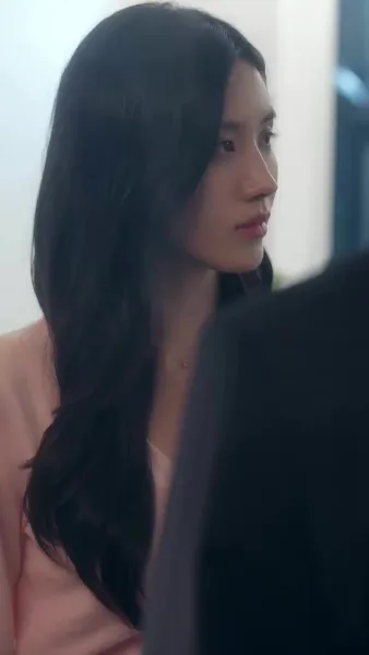 ร้อยล้านแลกใจ รุ่นพี่ที่รัก