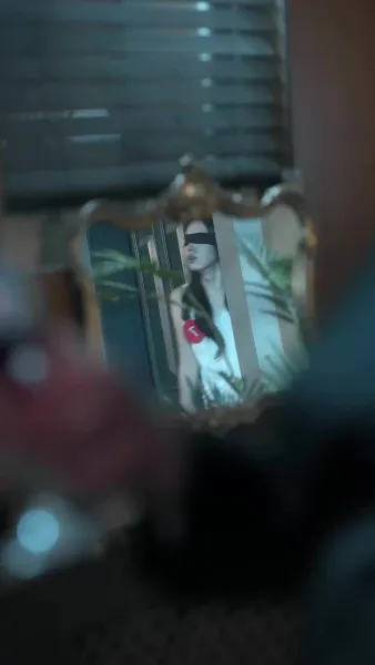 ร้อยล้านแลกใจ รุ่นพี่ที่รัก