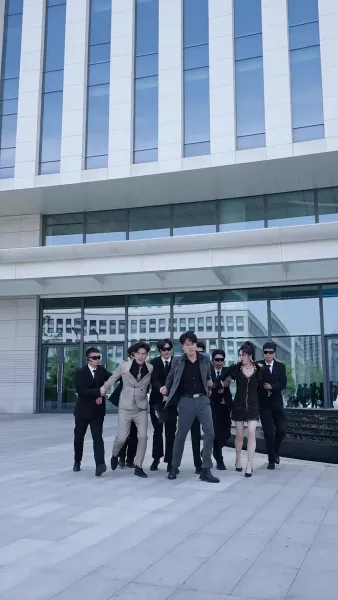 มังกรแห่งวงการธุรกิจ